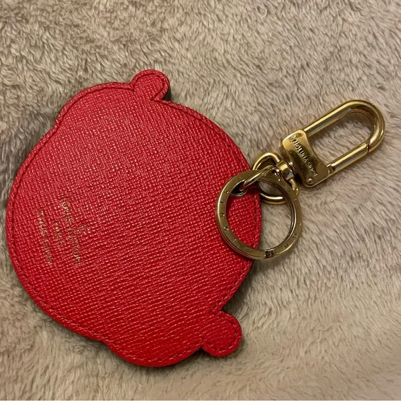 Limited edition:  New Louis Vuitton Owl Keychain Bag Charm with box and … - Picture 9 of 14